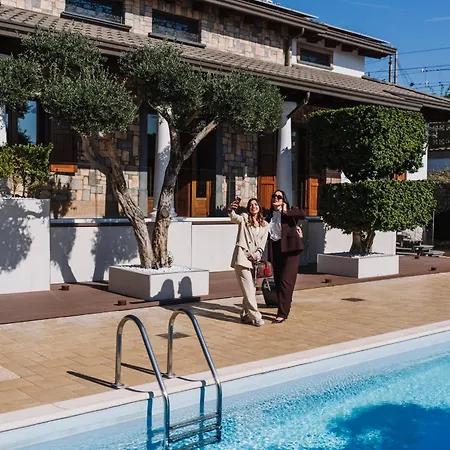 Couette-café Noma Luxury Beb 4*